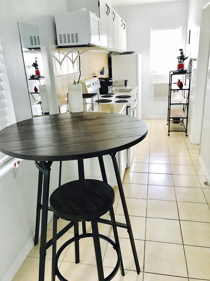 Petrina Studios Apartments By Sb Rental Properties Pompano Beach Dış mekan fotoğraf