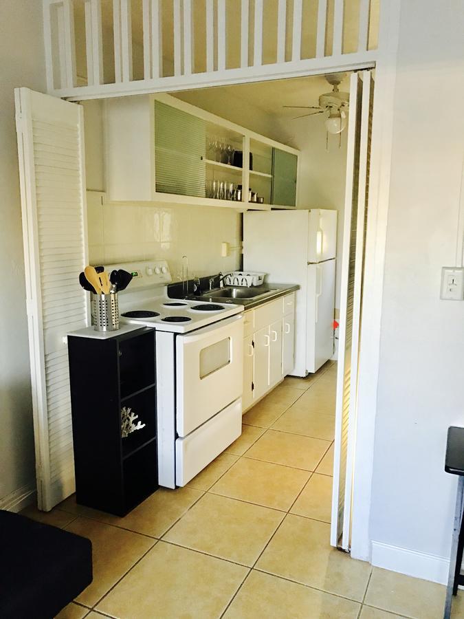 Petrina Studios Apartments By Sb Rental Properties Pompano Beach Dış mekan fotoğraf