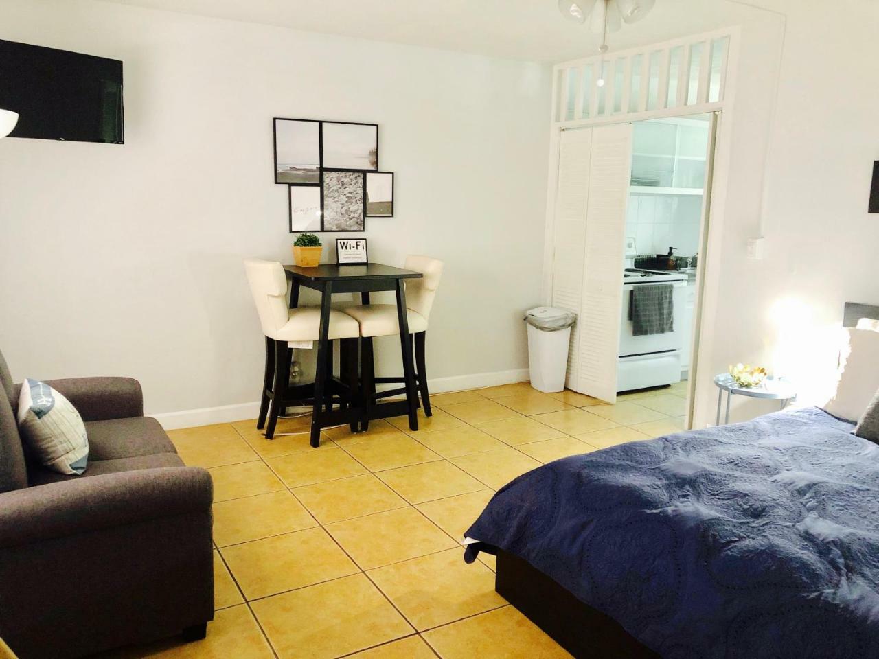 Petrina Studios Apartments By Sb Rental Properties Pompano Beach Dış mekan fotoğraf